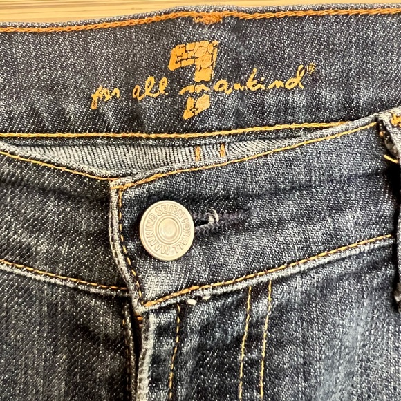 7 for All Mankind Flare, Women’s 29 ‼️Flawed‼️ Please see description and pics - Picture 3 of 9